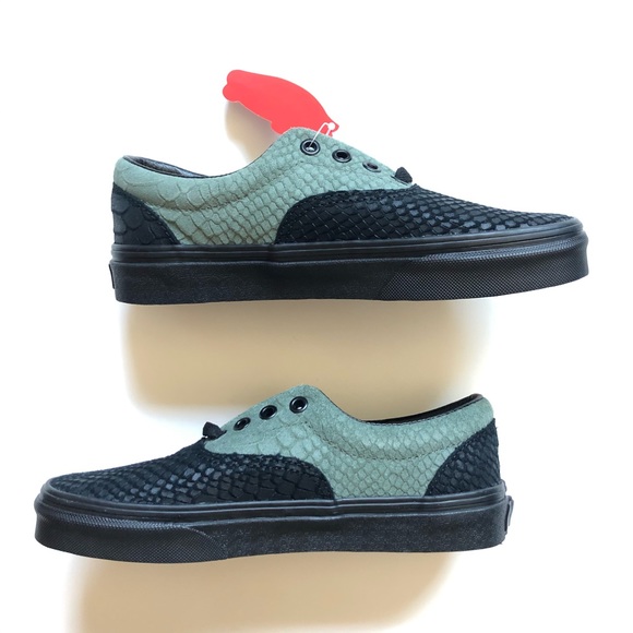 Vans x Harry Potter Era Slytherin Skate Shoe - Picture 3 of 8